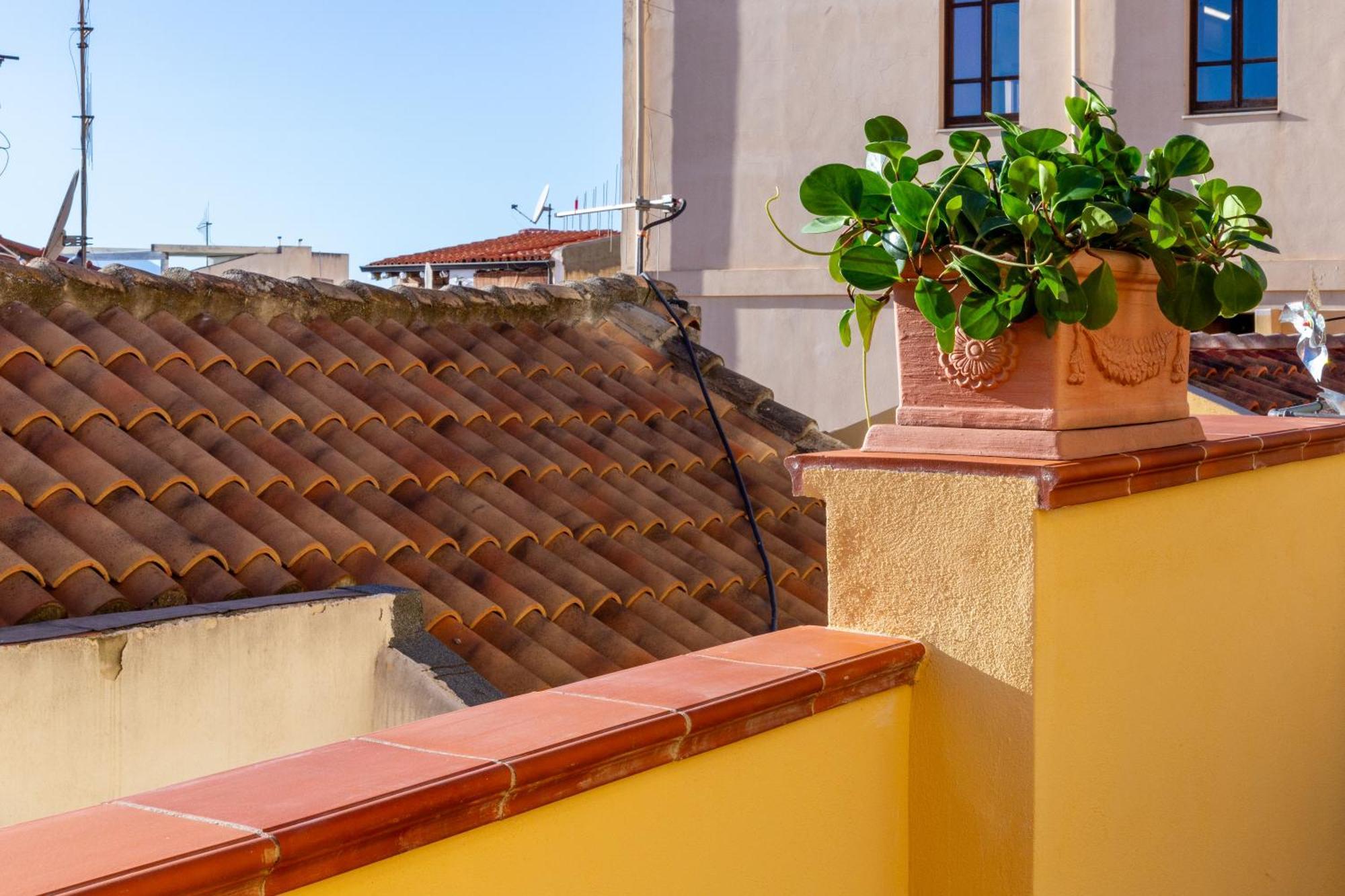 Appartement Mch-Marina Charming House à Cagliari Extérieur photo