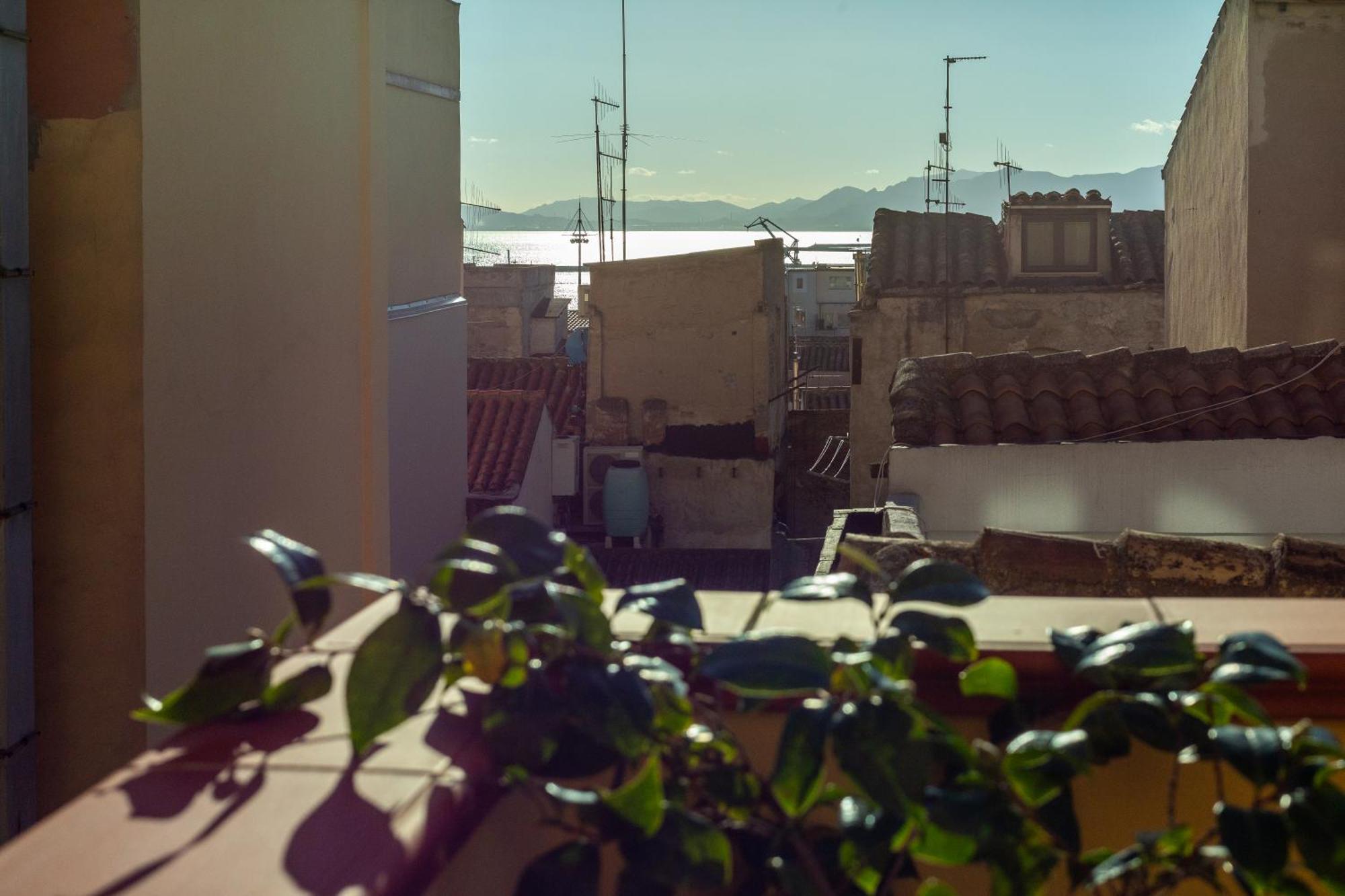 Appartement Mch-Marina Charming House à Cagliari Extérieur photo