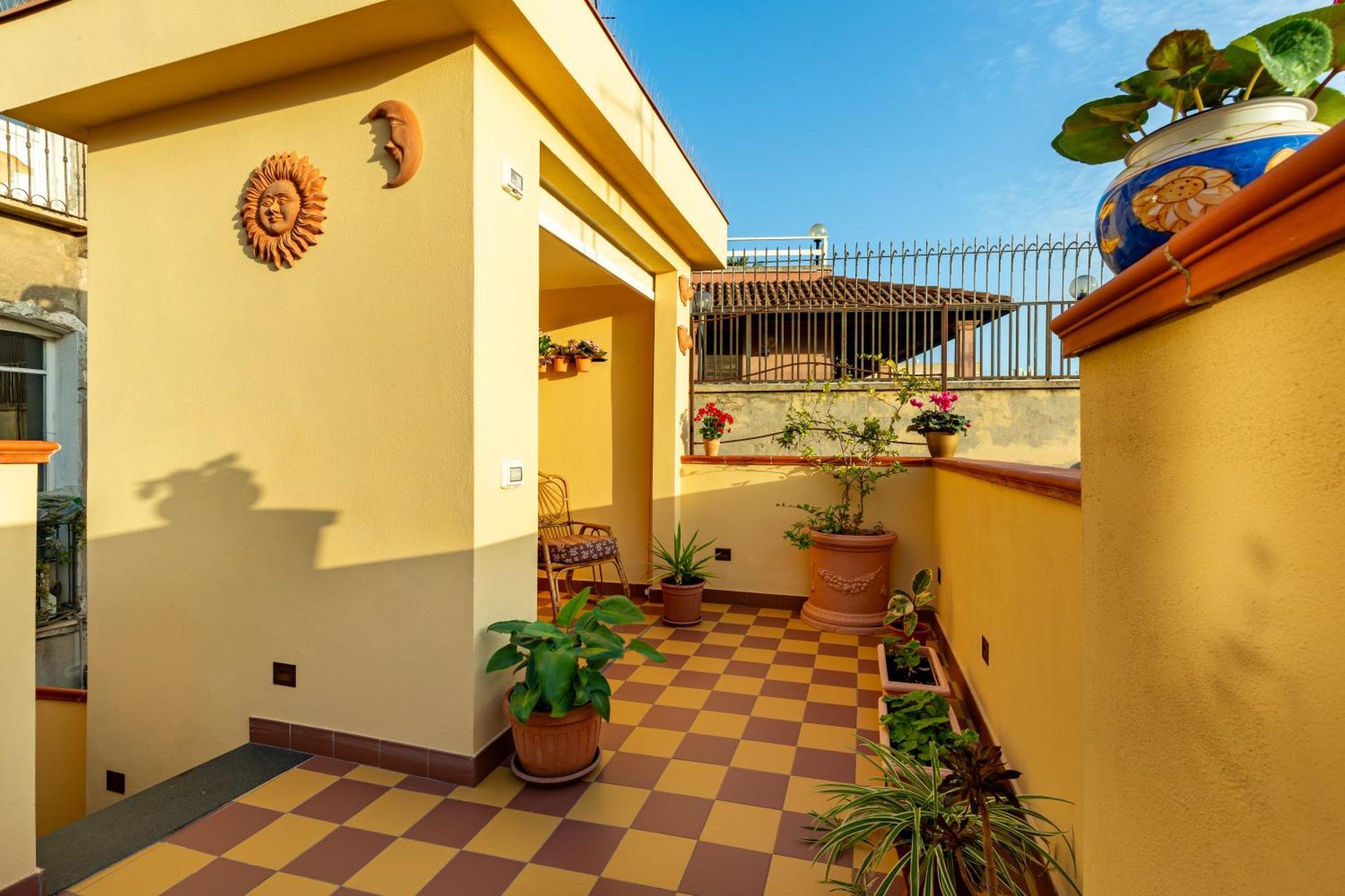 Appartement Mch-Marina Charming House à Cagliari Extérieur photo